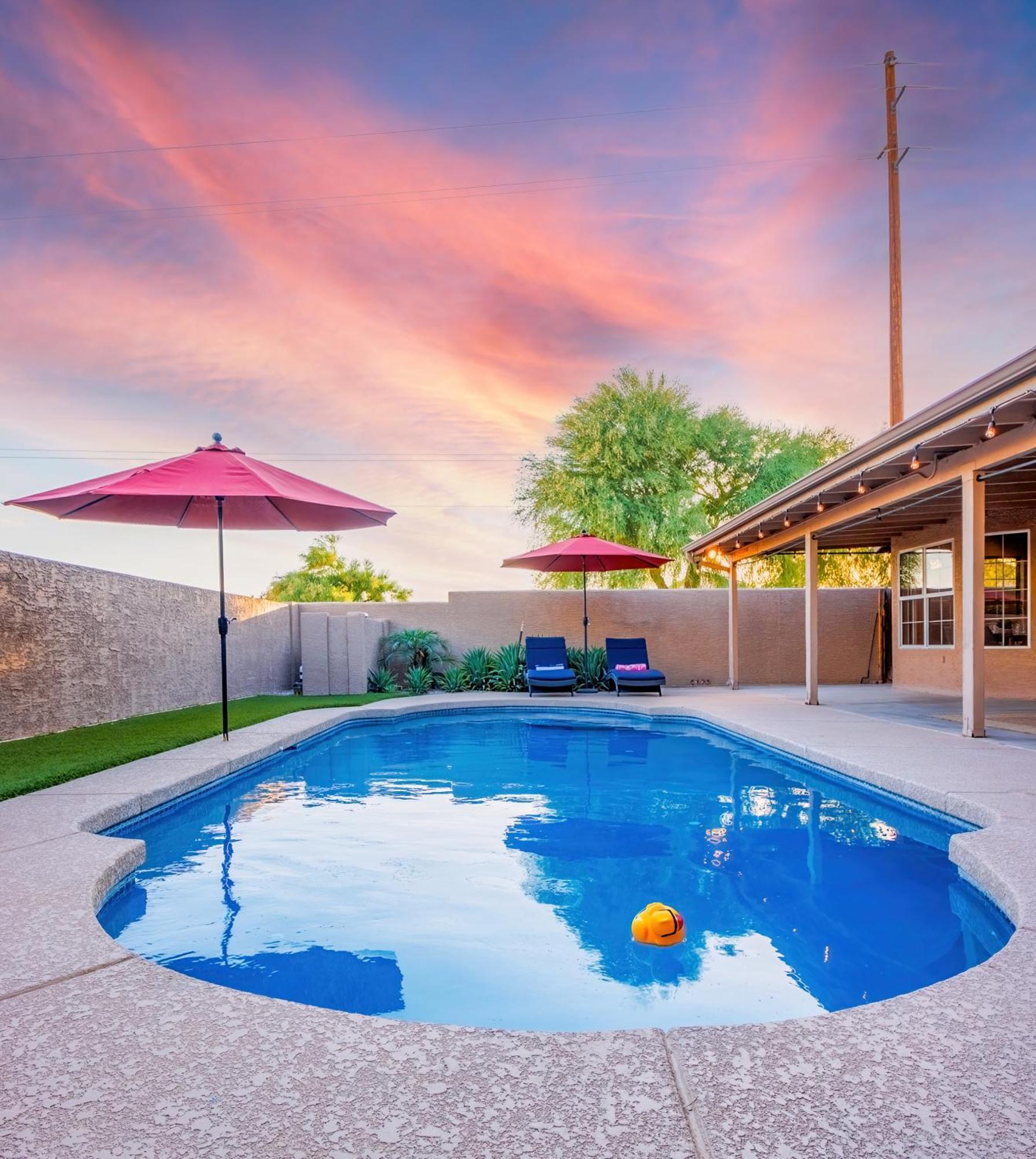 Luxe Phoenix Getaway Exterior foto